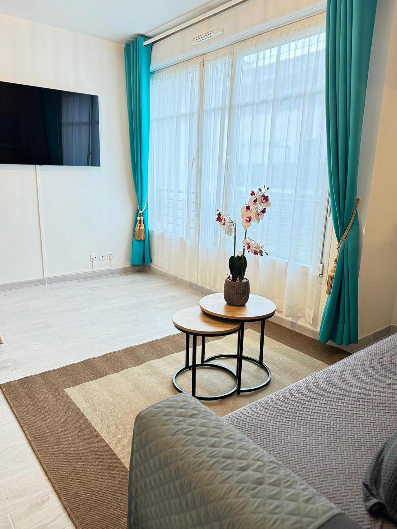 Appartement Magnolia 40M2, Parking Et Wifi Gratuit Montévrain Extérieur photo